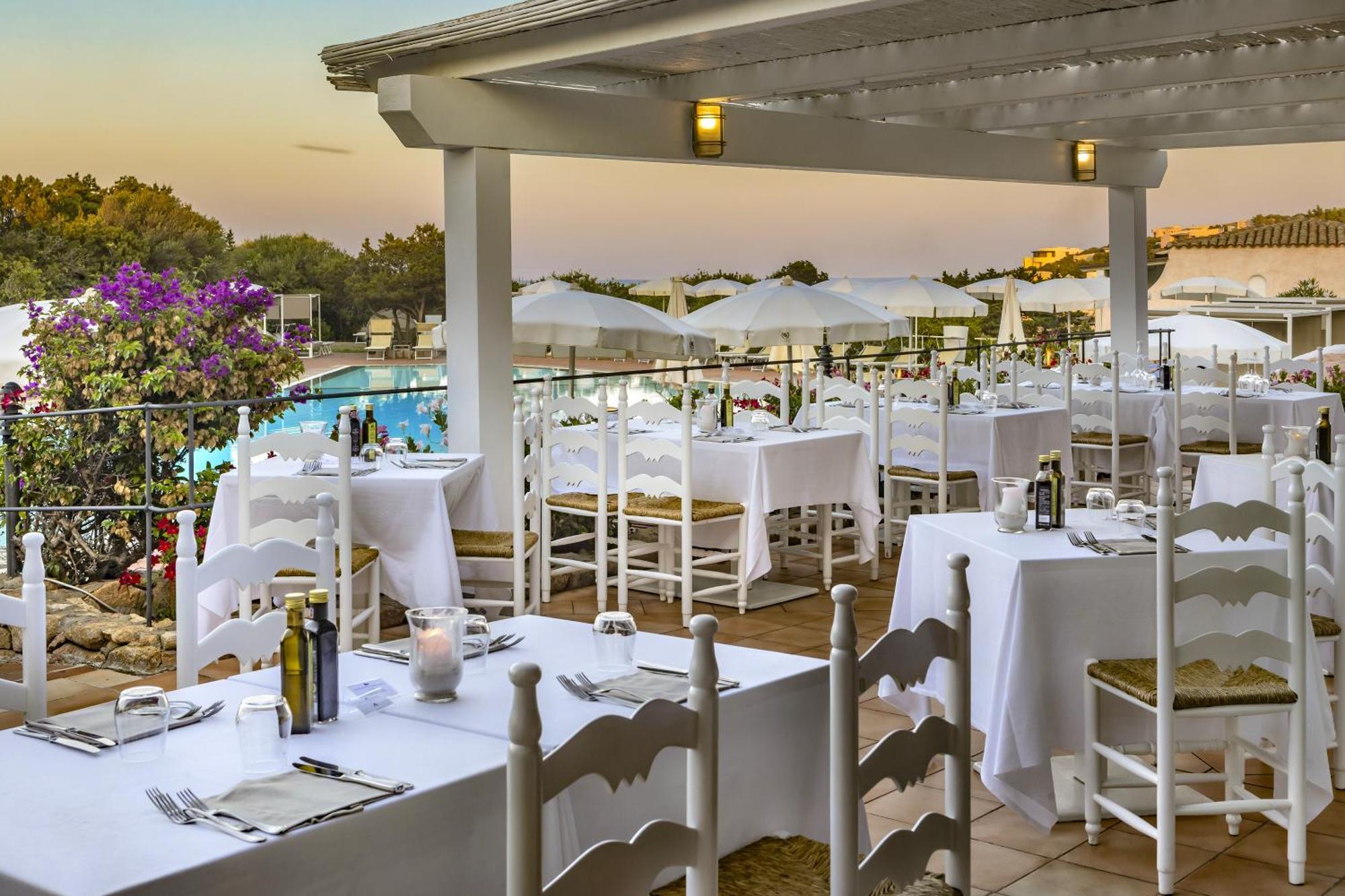 Grand Hotel In Πόρτο Τσέρβο Εξωτερικό φωτογραφία